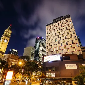 4* Отель Mercure King George Square